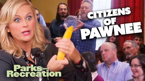  Parks and Recreation: Une comédie déjantée sur la vie politique (et pas seulement !) à Pawnee.